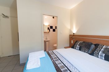 Hotel Victoire, Poitiers Gare Bagian luar foto