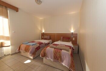 Hotel Victoire, Poitiers Gare Bagian luar foto